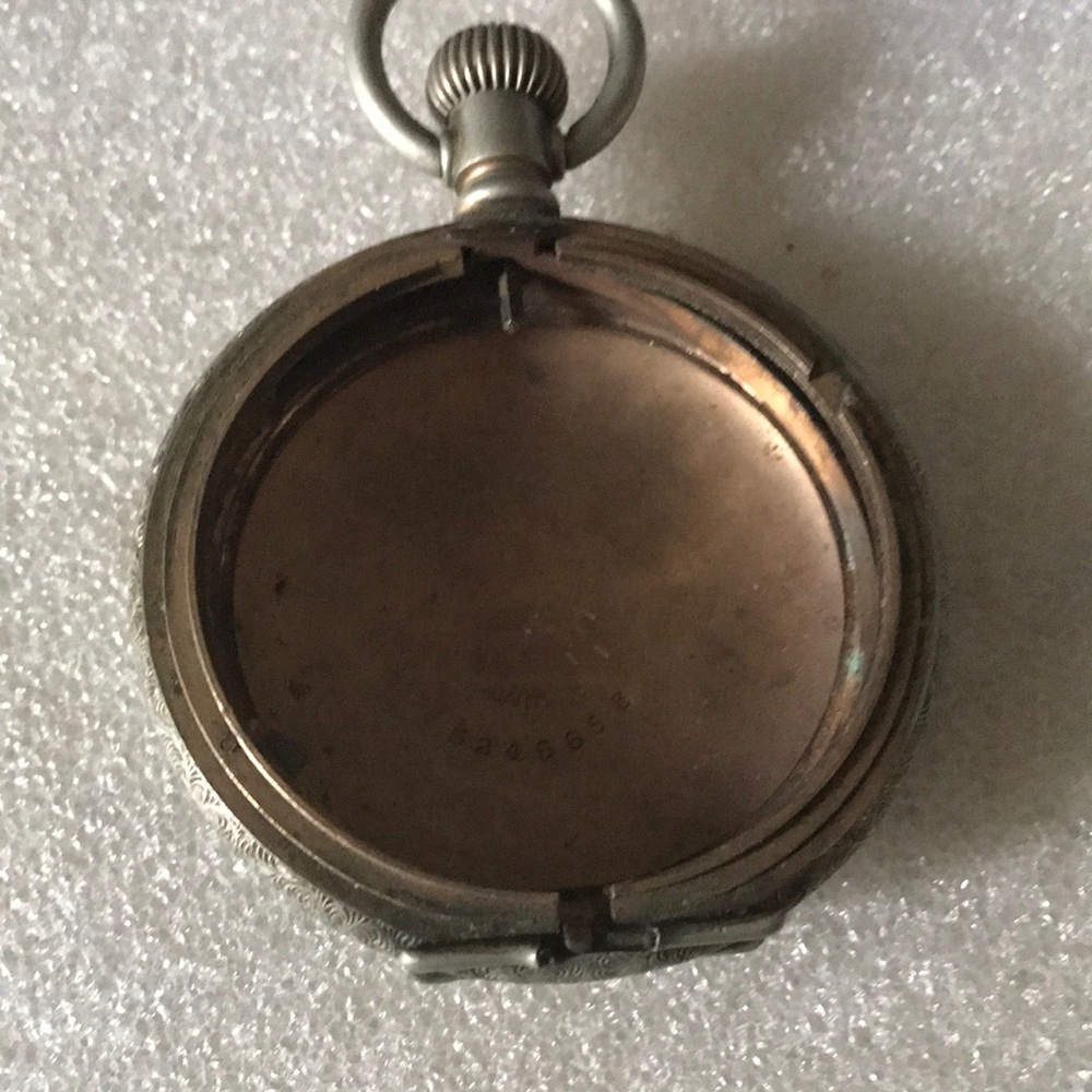 Antique pocket case